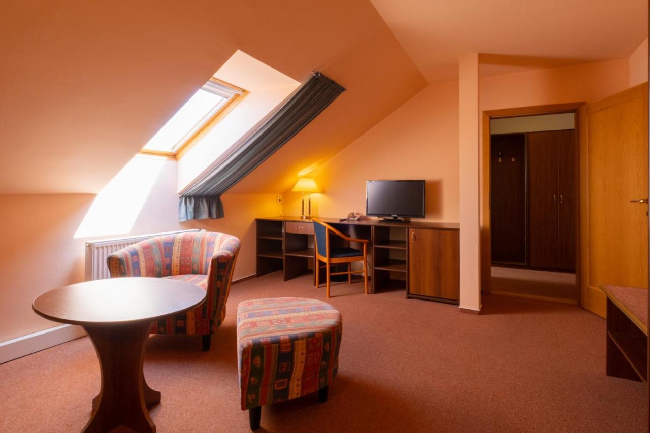 Hotel Mohelnice Zewnętrze zdjęcie